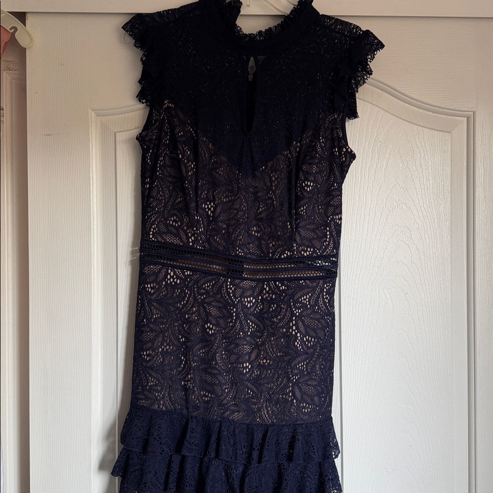 Bardot Nordstrom Woman’s Size 8 Navy Blue Lace Dress